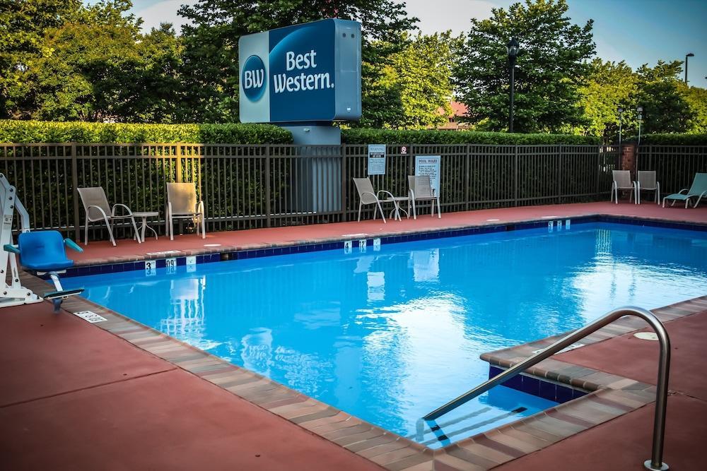 Best Western Hampton Coliseum Inn Eksteriør bilde