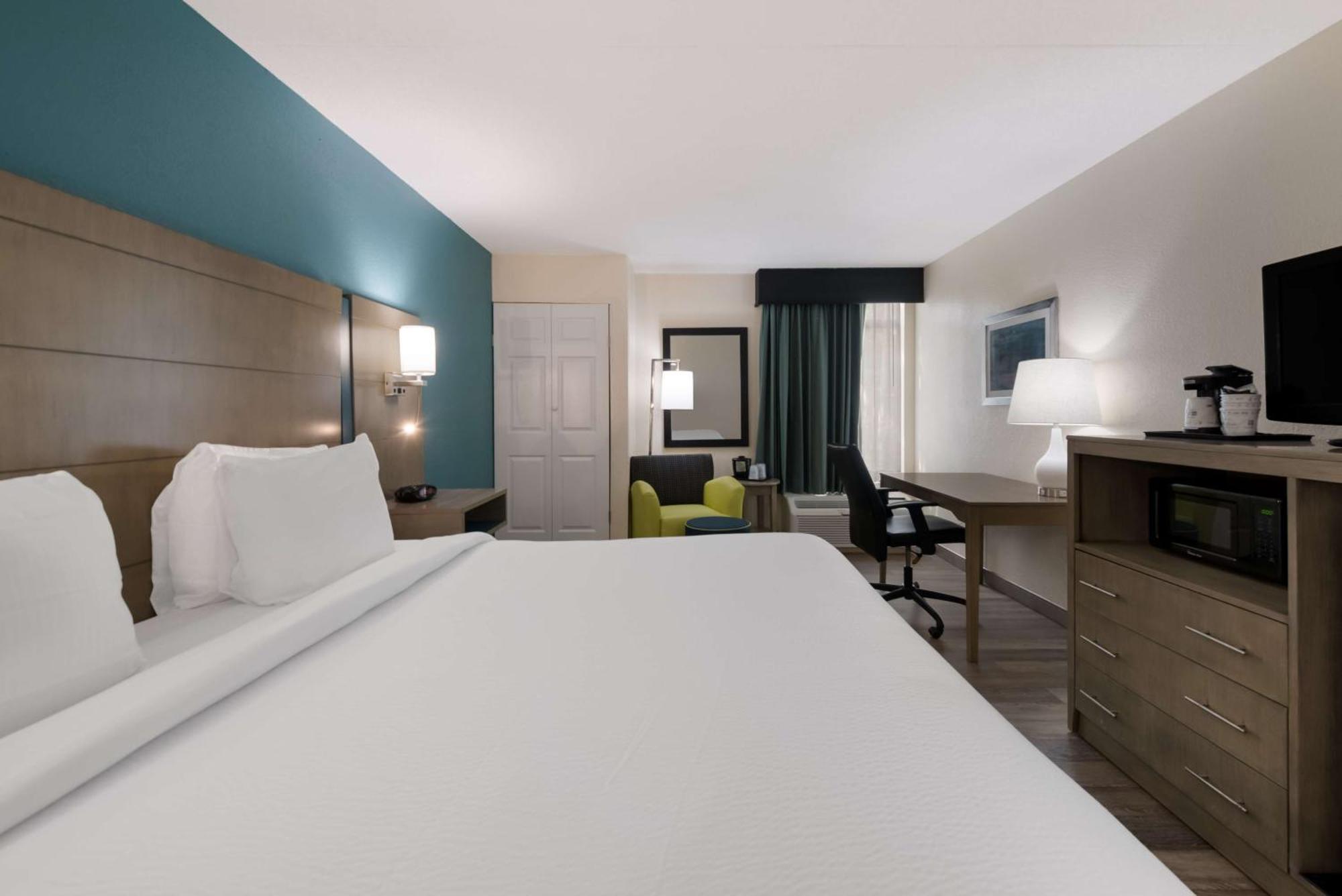 Best Western Hampton Coliseum Inn Eksteriør bilde