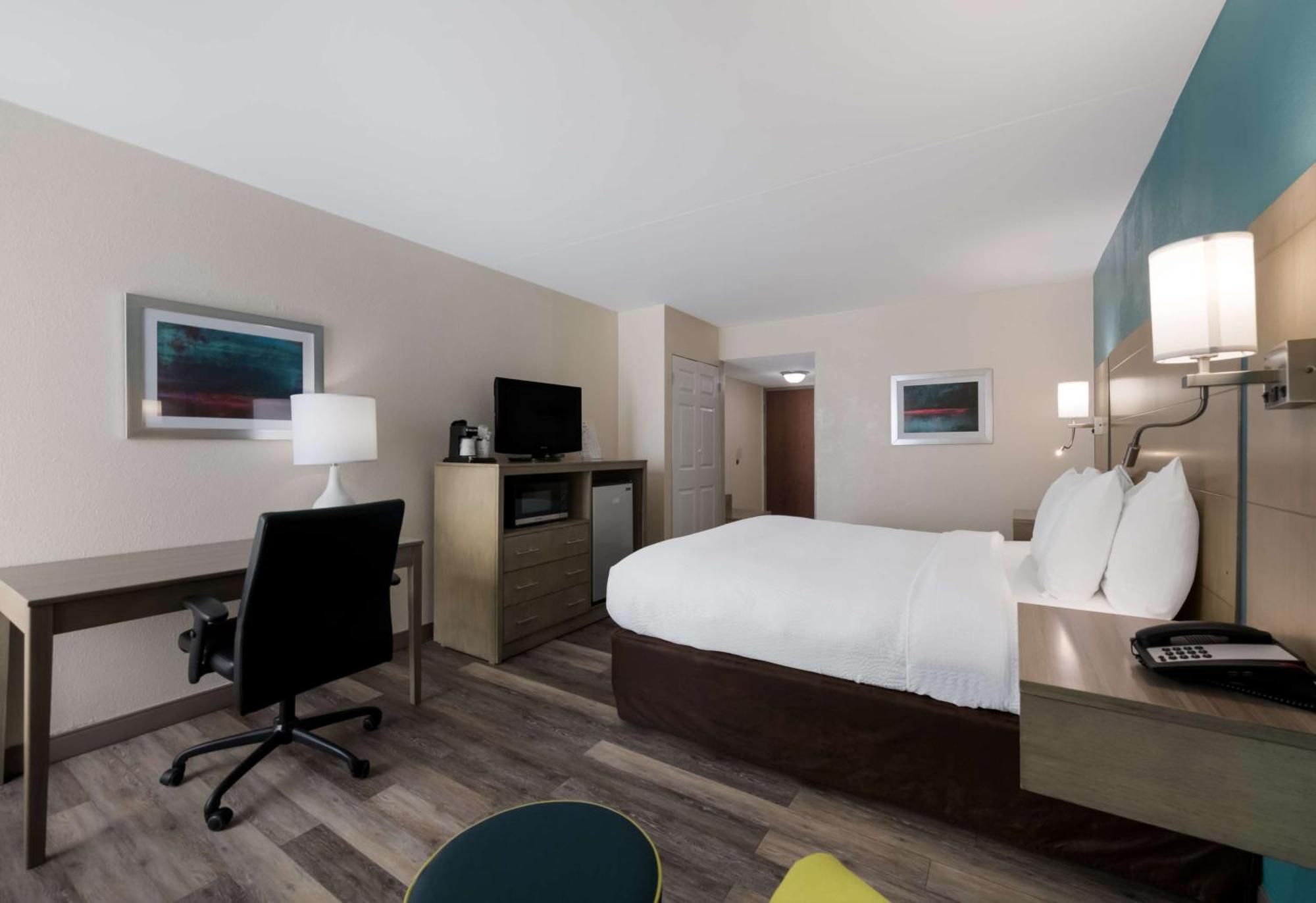 Best Western Hampton Coliseum Inn Eksteriør bilde