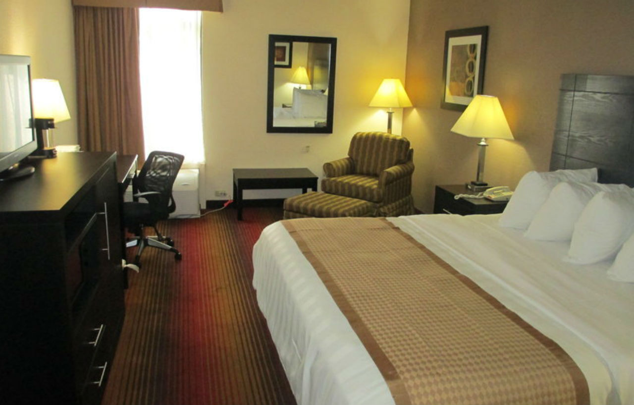 Best Western Hampton Coliseum Inn Eksteriør bilde